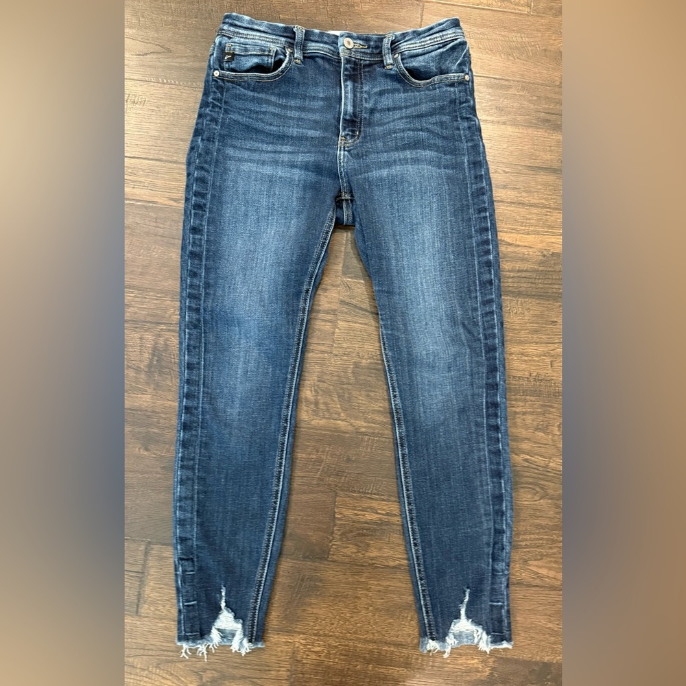 Kancan skinny jeans with distressed ankle hem